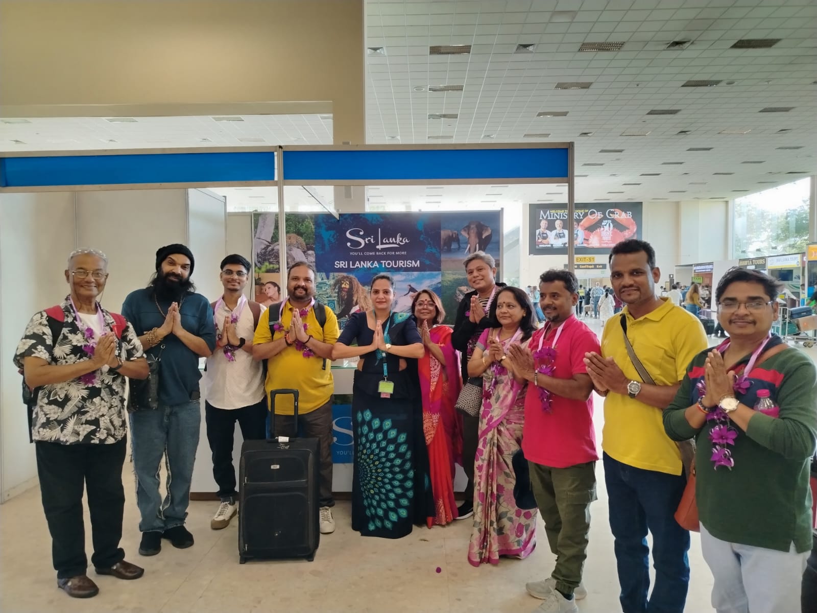 Sri Lanka Tourism welcoming the Indian delegation at Bandaranaike International Airport